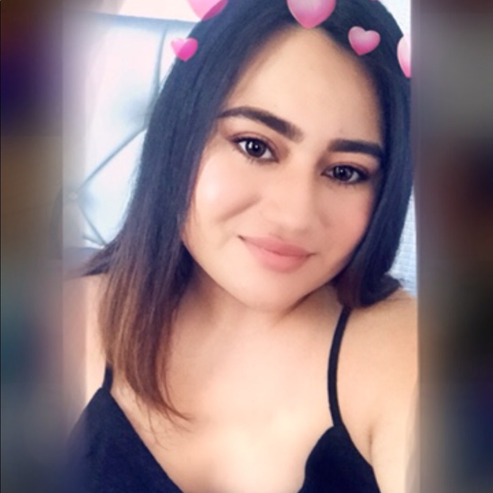 Meet your Posher, Joanna